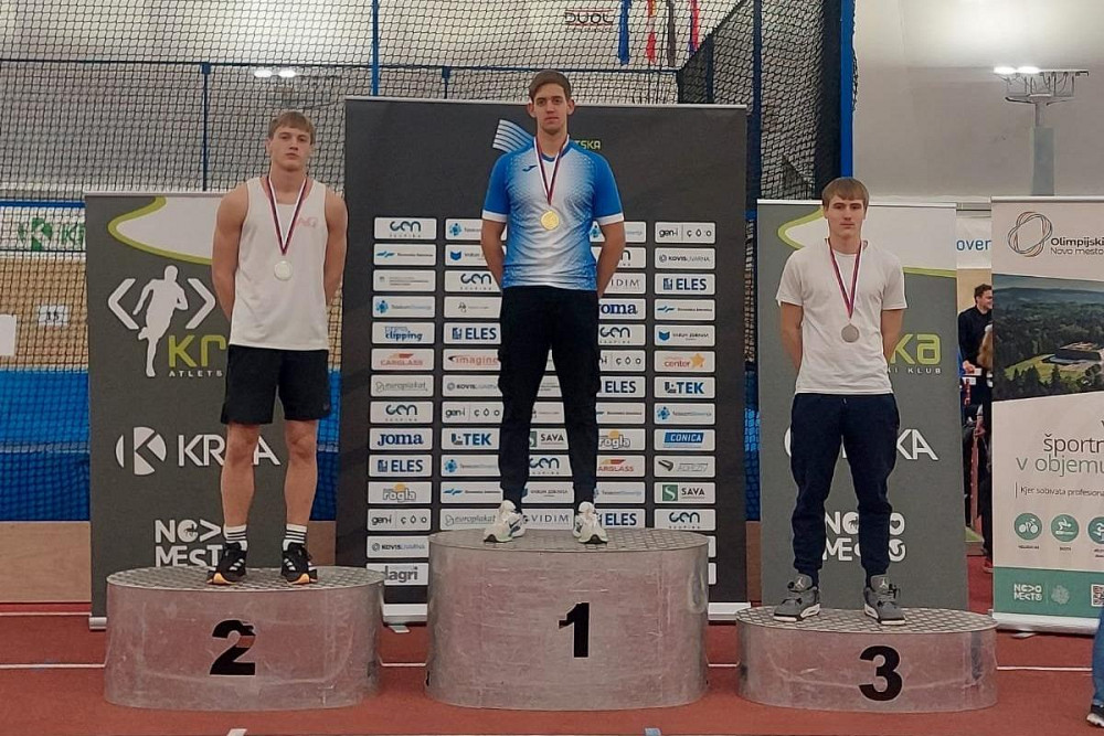 TEVŽ STAMENKOVIĆ IZ BREGINJA JE Z OSEBNIM REKORDOM IN OSVOJENO ZLATO MEDALJO V SUVANJU KROGLE na državnem prvenstvu postal državni prvak v kategoriji mlajših mladincev ter član slovenske reprezentance