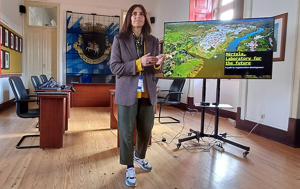 V MERTOLI NA PORTUGALSKEM JE MARCA POTEKALO 4. MEDNARODNO SREČANJE PARTNERJEV MREŽE U.R.IMPACT, na katerem so si udeleženci izmenjevali izkušnje s področja urbane regeneracije in trajnostnega razvoja.&nbsp;