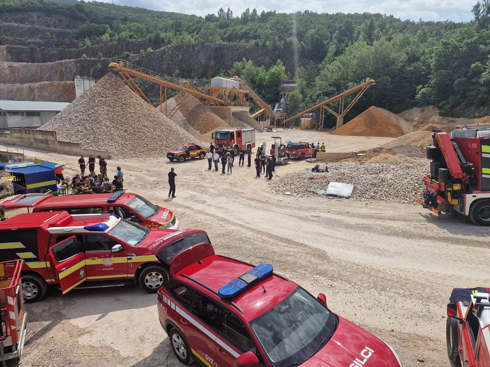 ČEZMEJNA VAJA&nbsp;CIVILNE ZAŠČITE GOIN4SAFETY je združila več kot 500 udeležencev iz različnih držav – med njimi so bili tudi pripadniki sil za zaščito, reševanje in pomoč Občine Kobarid.