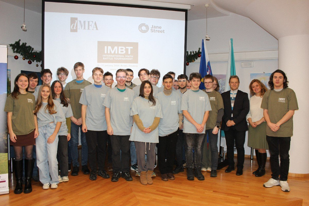 BOVEC SE PONOSNO PREDSTAVLJA KOT PRIZORIŠČE PRVEGA MEDNARODNEGA MATEMATIČNEGA TURNIRJA IMBT V SLOVENIJI, ki gosti mlade matematične talente iz desetih držav.