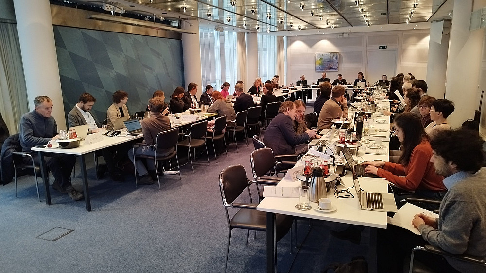 NA SESTANKU UPRAVNEGA ODBORA IN VODIJ AKCIJSKIH SKUPIN EUSALP V MÜNCHNU SO BILE DOLOČENE LETOŠNJE AKTIVNOSTI. Posoški razvojni center tudi v novem triletnem mandatu vodi Akcijsko skupino 7, ki se osredotoča na ekološko povezljivost, obnovo narave in zeleno infrastrukturo ter zastopa alpske vsebine na vsealpski ravni.