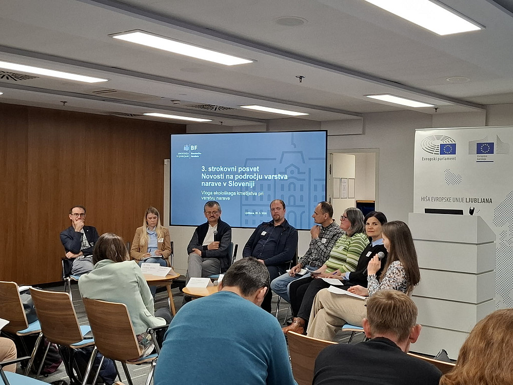 POVEZOVANJE EKOLOŠKEGA KMETIJSTVA IN VARSTVA NARAVE PRINAŠA KONKRETNE RAZVOJNE PRILOŽNOSTI, pri čemer ima Posočje zaradi ohranjene narave, tradicionalne rabe prostora in bogate biodiverzitete izjemne pogoje, da te pristope še nadgradi in postane zgled trajnostnega razvoja.